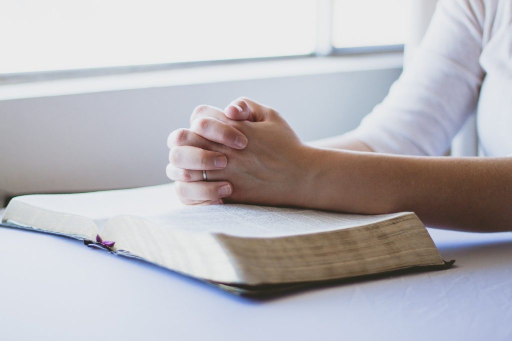 4 Músicas Gospel que você precisa colocar em sua playlist
