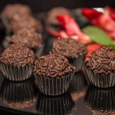 Brigadeiro Tradicional: Receita Simples, Cremosa e Irresistível