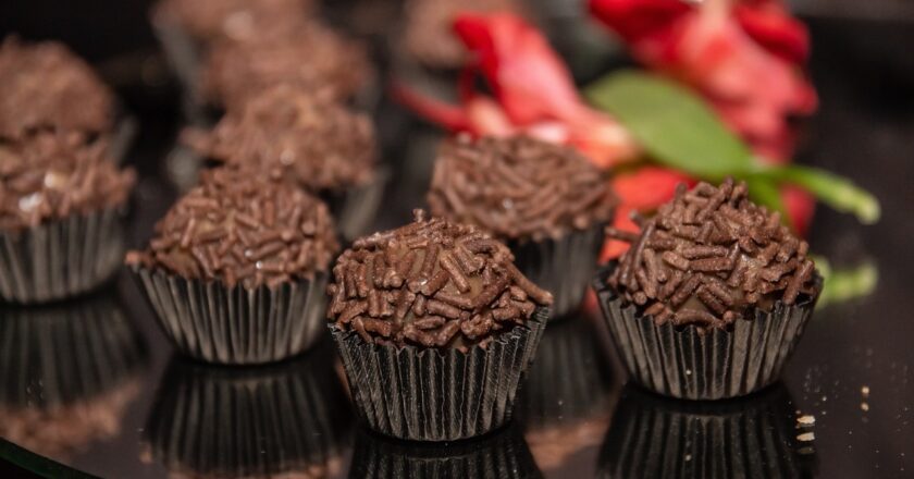 Brigadeiro Tradicional: Receita Simples, Cremosa e Irresistível